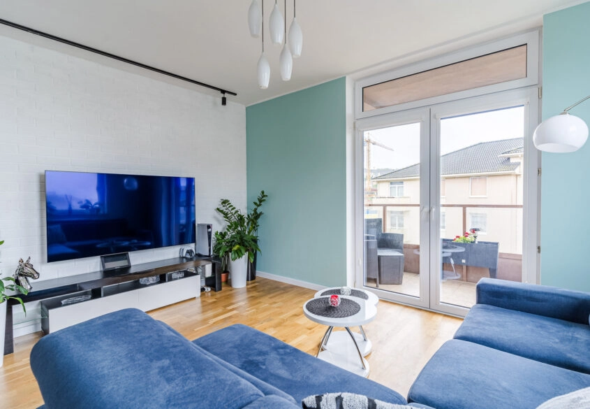 Zakoniczyn- 4 pokoje, hala garaż, balkon! WInda!