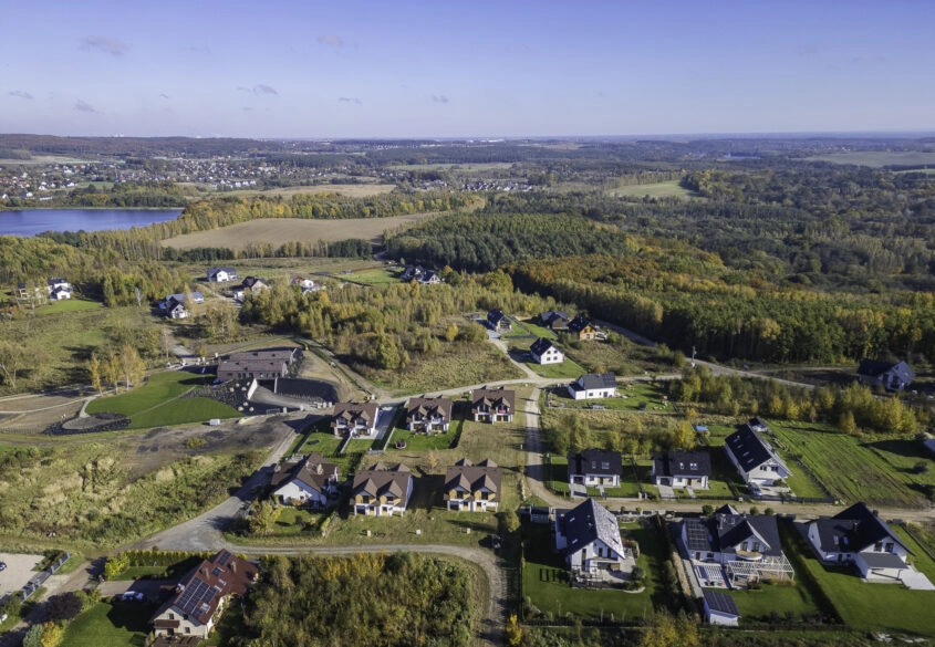 Komfortowy bliźniak nad jeziorem!