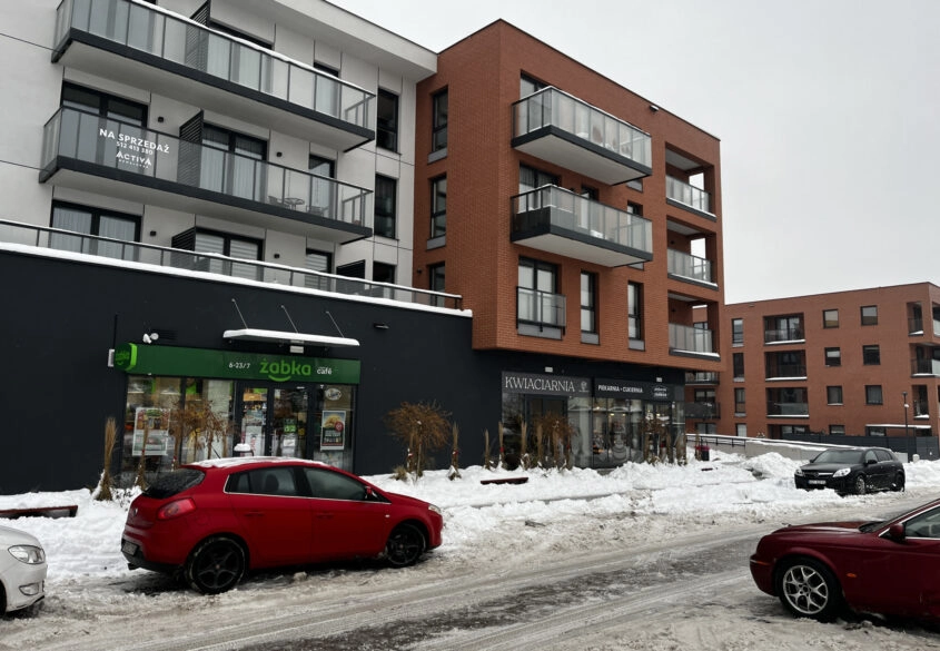 Lokal usługowy 80m² w sercu Rotmanki!