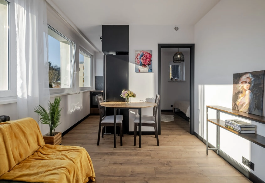 2 pokoje po kapitalnym remoncie od zaraz!