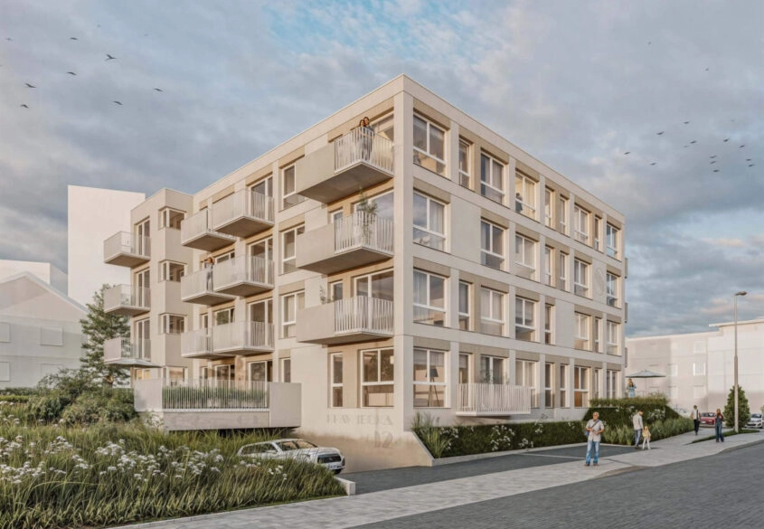 4 pokoje, balkon, hala garażowa, komórka