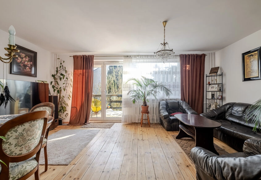 Dom szeregowy, 4 pokoje, ogród, garaż