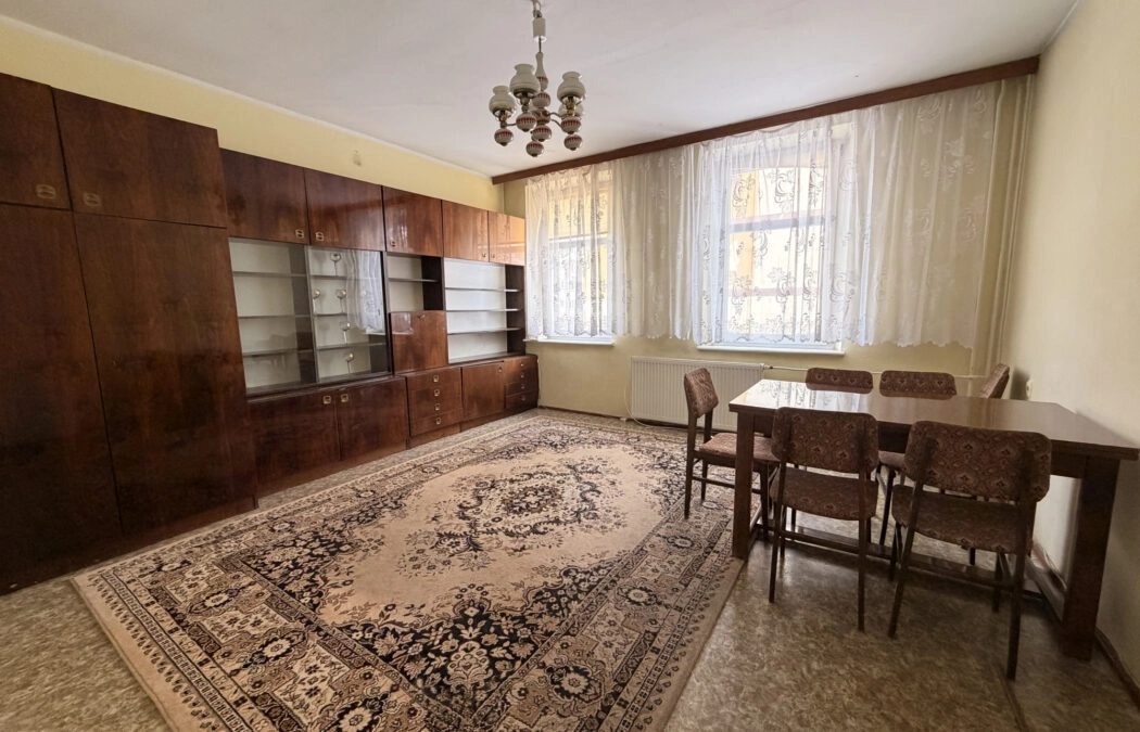 możliwość 3 pokoi/ do remontu/ ul Związkowa