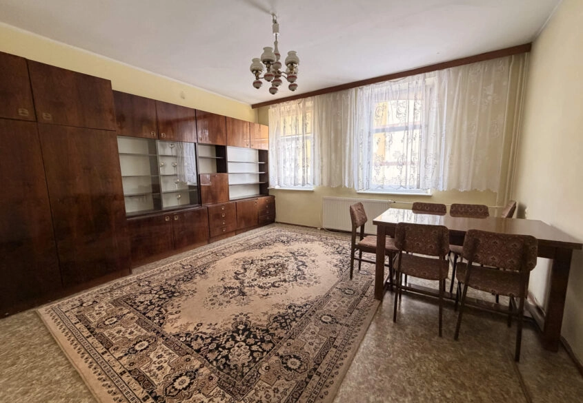 możliwość 3 pokoi/ do remontu/ ul Związkowa