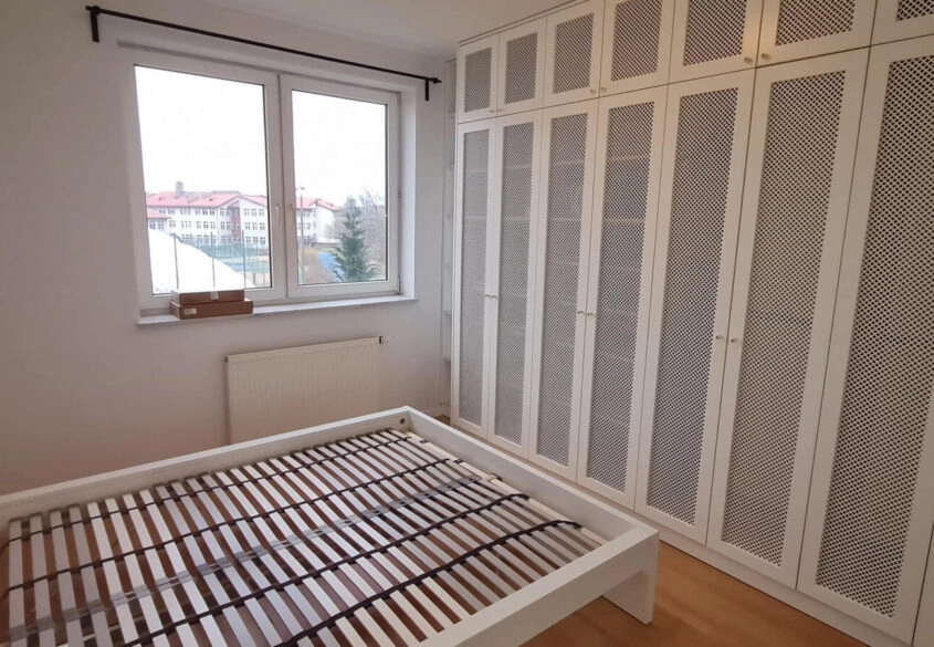 Mieszkanie 2 pokojowe z halą garażową