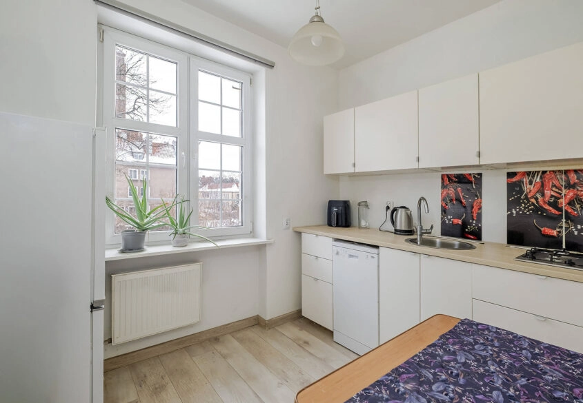 Klimatyczne 2-pokoje, Starówka, m. parkingowe