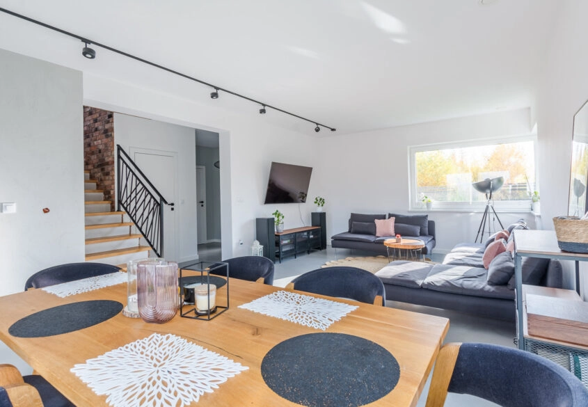 Przytulny dom, w stylu domów pasywnych