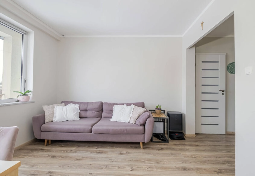 4 pokoje z loggią i piwnicą blisko plaży!