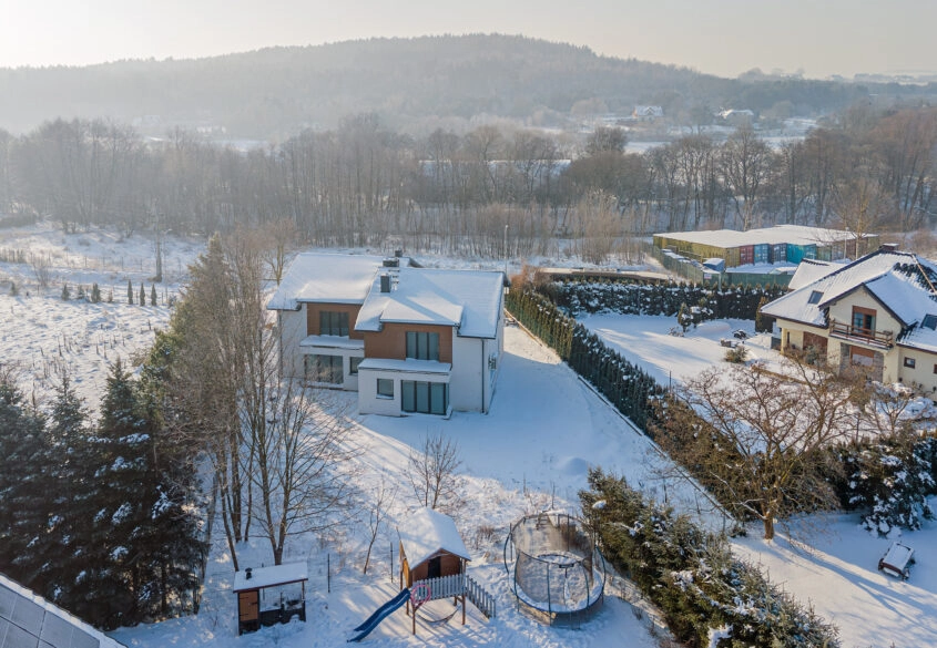 STRASZYN | 146,5 m² | 5 POKOI | DZIAŁKA 500 m²