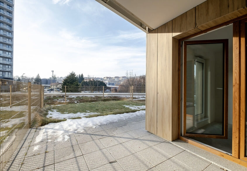 Miejsce w hali | Strona Południowa | Duży ogródek