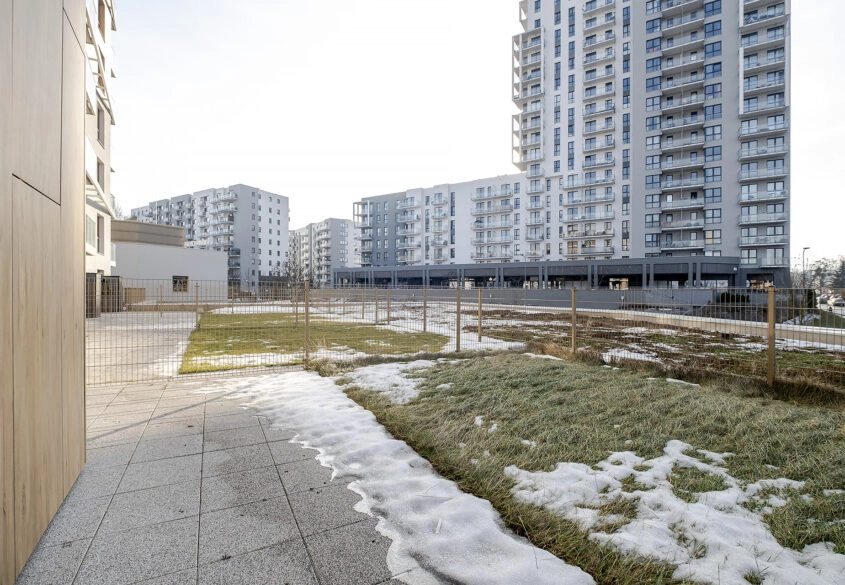 Miejsce w hali | Strona Południowa | Duży ogródek