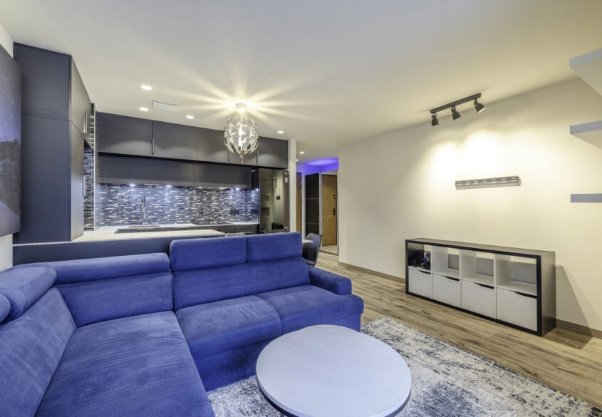 Gdynia Invest Komfort 2 pokoje, hala