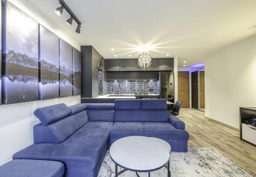 Gdynia Invest Komfort 2 pokoje, hala