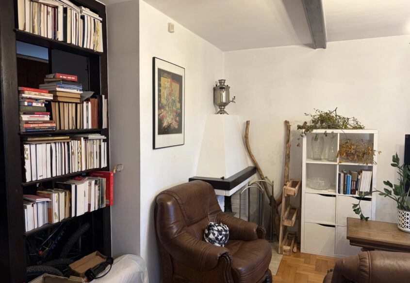 Doskonała lokalizacja, z osobnym lokalem.