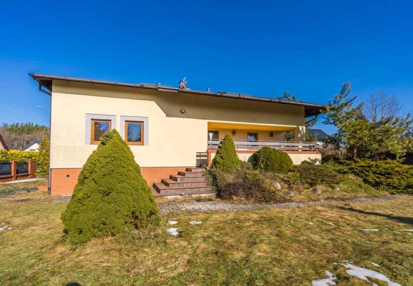 Funkcjonalny dom z dwiema sypialniami na parterze