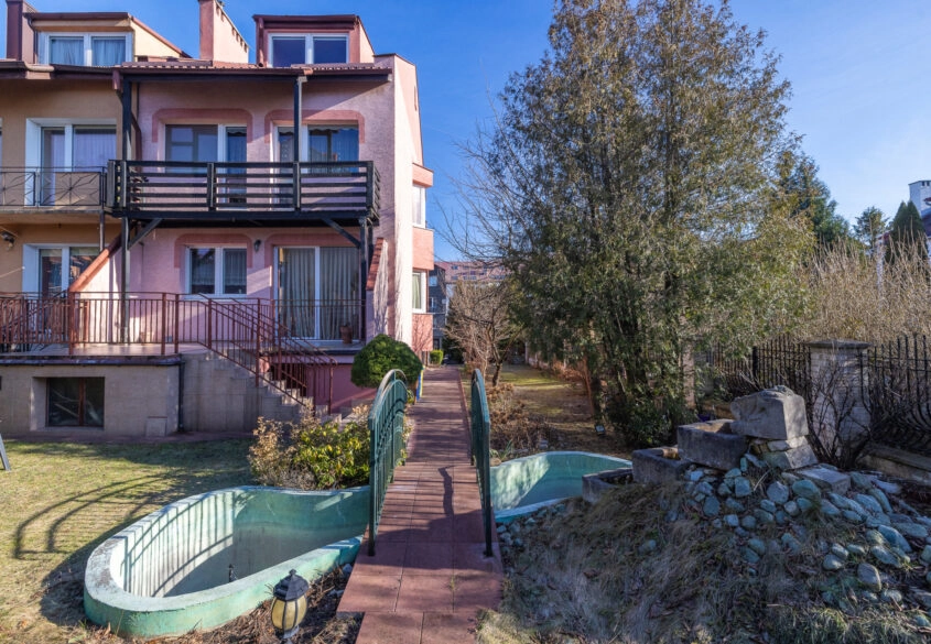 Dom szereg skrajny, działka 419m2, ul. Poziomkowa