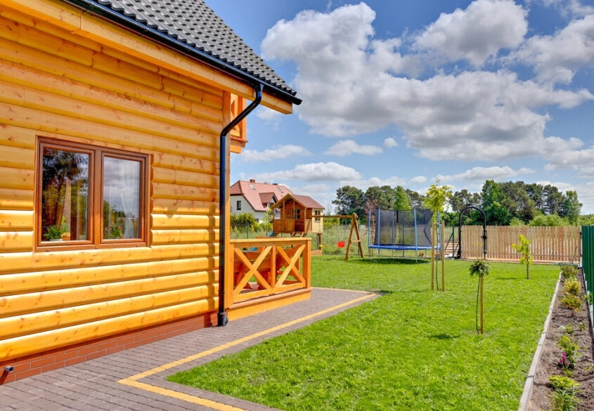 DOMKI NAD MORZEM DĘBKI SPRZEDAM