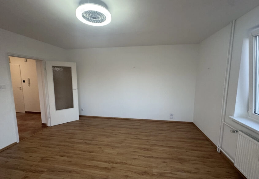 2 pokoje z kuchnią na Bajkowym! 1 piętro, balkon