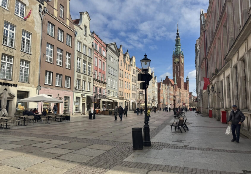 Trzy pokojowe mieszkanie w samym sercu Gdańska