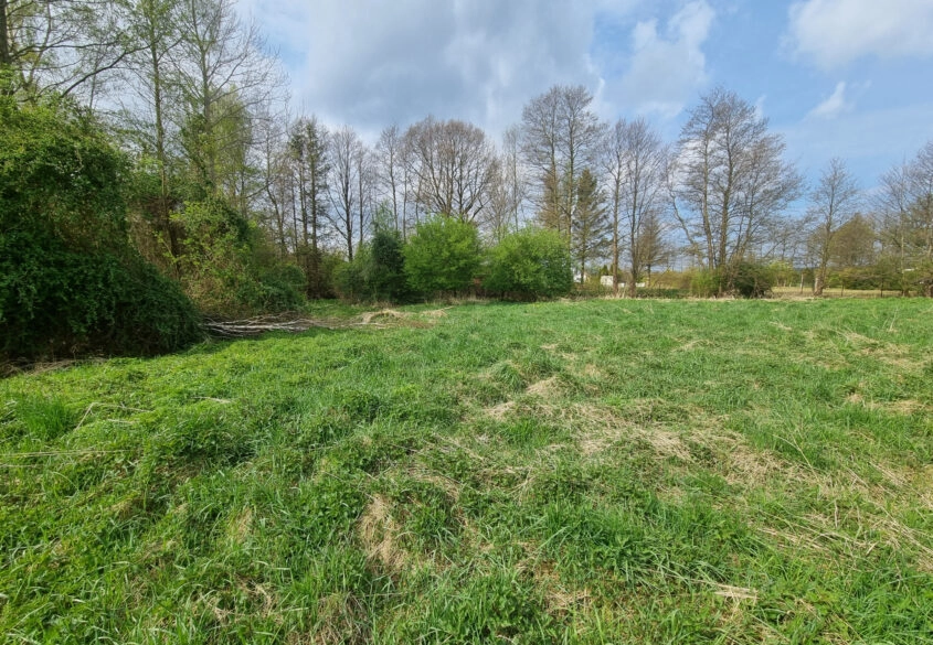 Dwie działki blisko morza