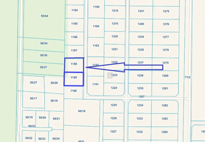 Dwie działki blisko morza