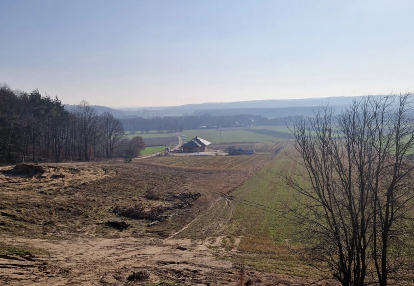 Działka przy lesie z pięknym widokiem