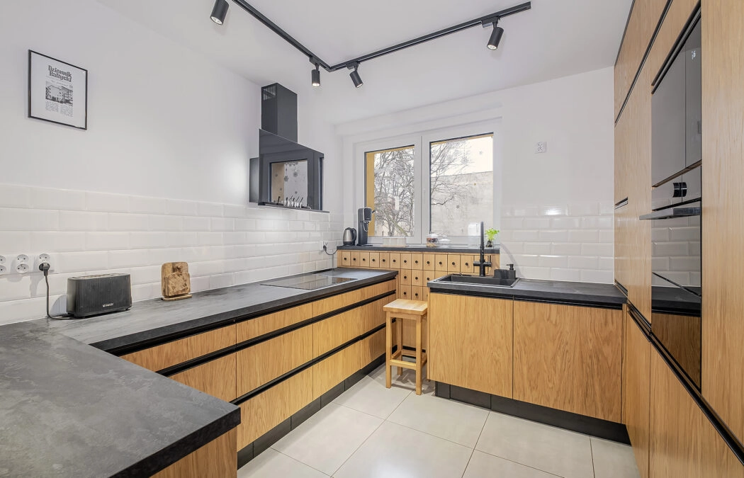 Po remoncie, gotowe do wprowadzenia.