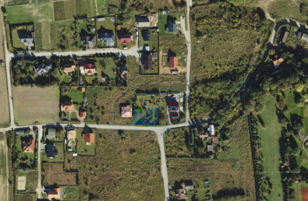 Działka 800m2 z pozwoleniem na budowę!