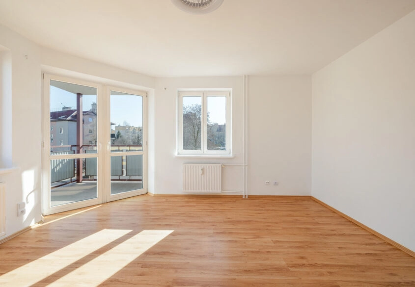 2 pokoje z kuchnią na Bajkowym! 1 piętro, balkon