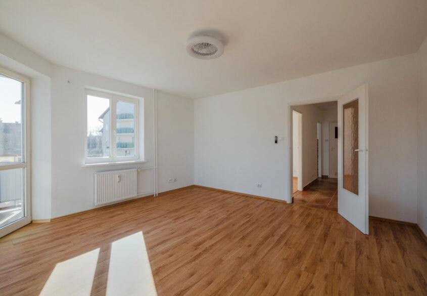 2 pokoje z kuchnią na Bajkowym! 1 piętro, balkon