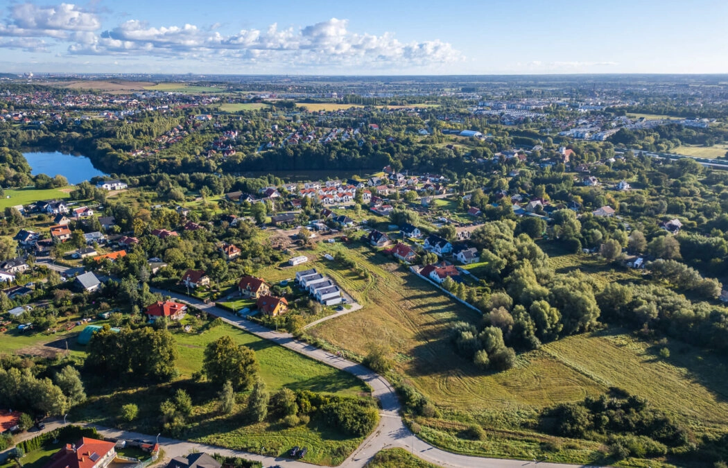 Malownicza działka mieszkaniowo-usługowa 974 m2 !