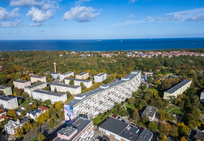 Kilka Minut Spacerem Do Plaży! Wysokie Sufity!