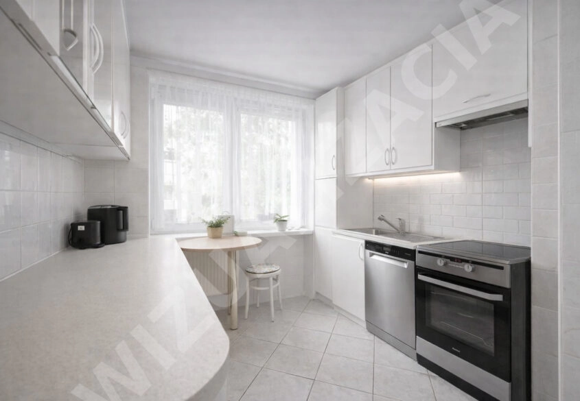 Bez zezwolenia dla obcokrajowca! Garaż!