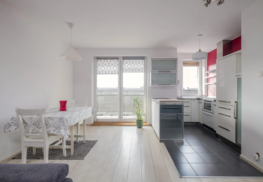 Słoneczne mieszkanie na zamknietym osiedlu, winda