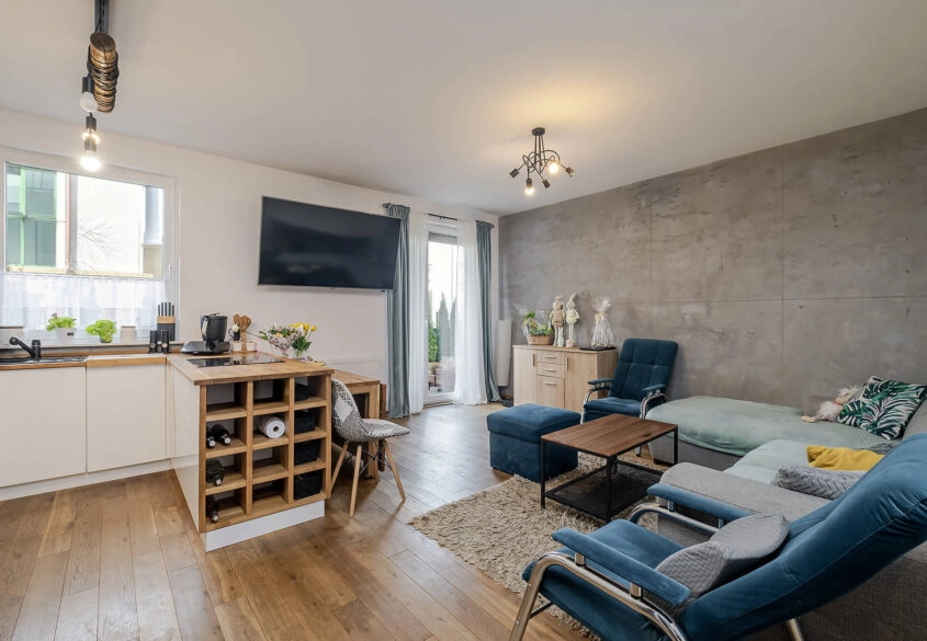 2 pokoje z dużym ogródkiem przy lesie | blisko TPK