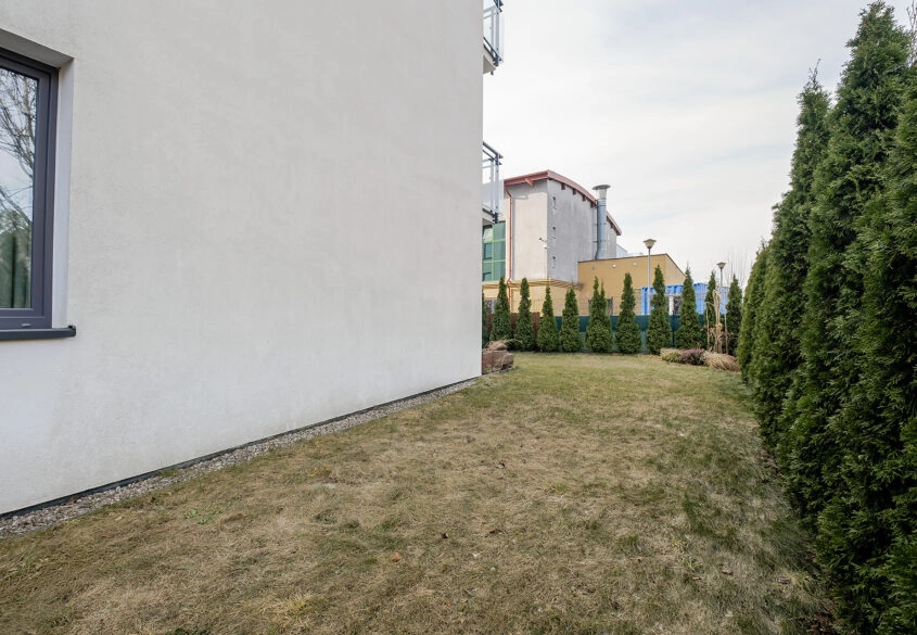 2 pokoje z dużym ogródkiem przy lesie | blisko TPK