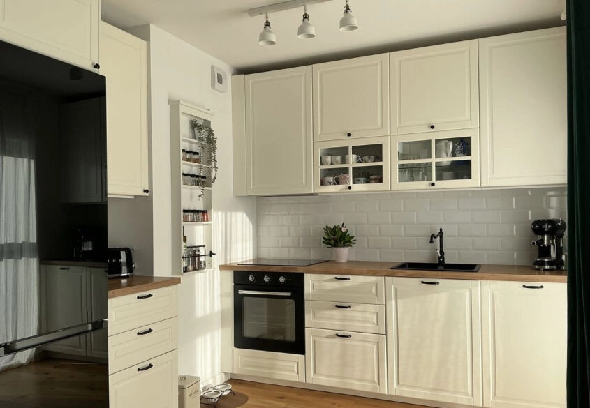 Nowoczesne 4-pokojowe z balkonem i garażem