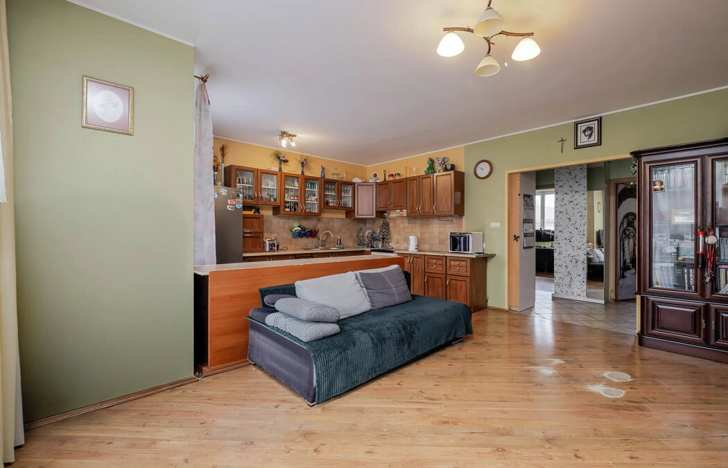 3 - pokojowe mieszkanie | Kowale | 2 miejsca posto