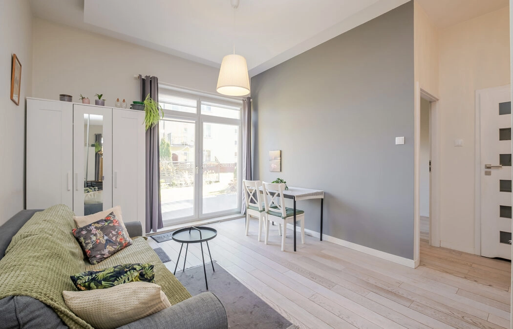 2-pokoje z ogródkiem gotowe do zamieszkania Osowa!