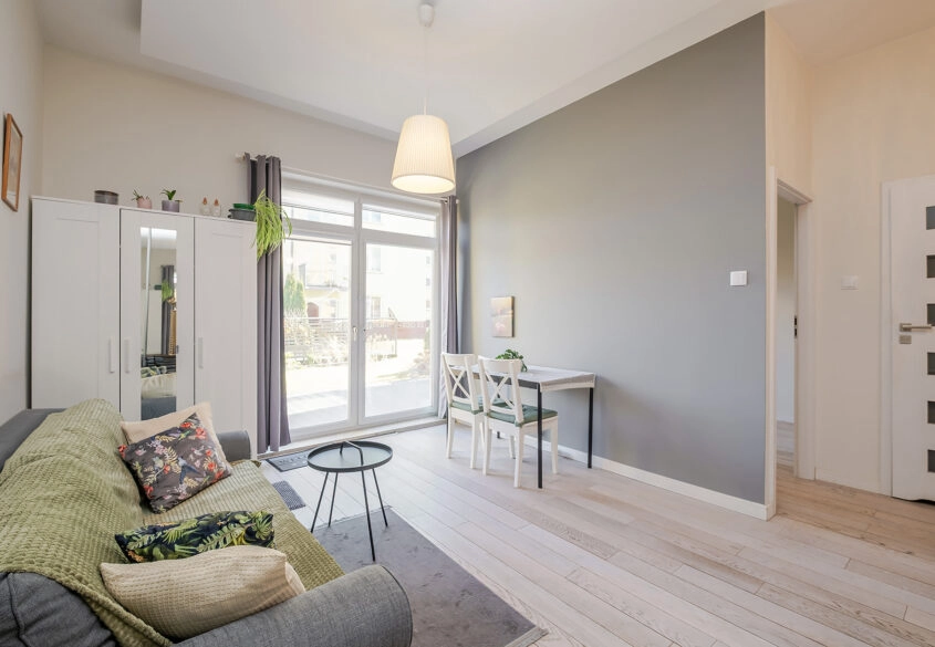 2-pokoje z ogródkiem gotowe do zamieszkania Osowa!