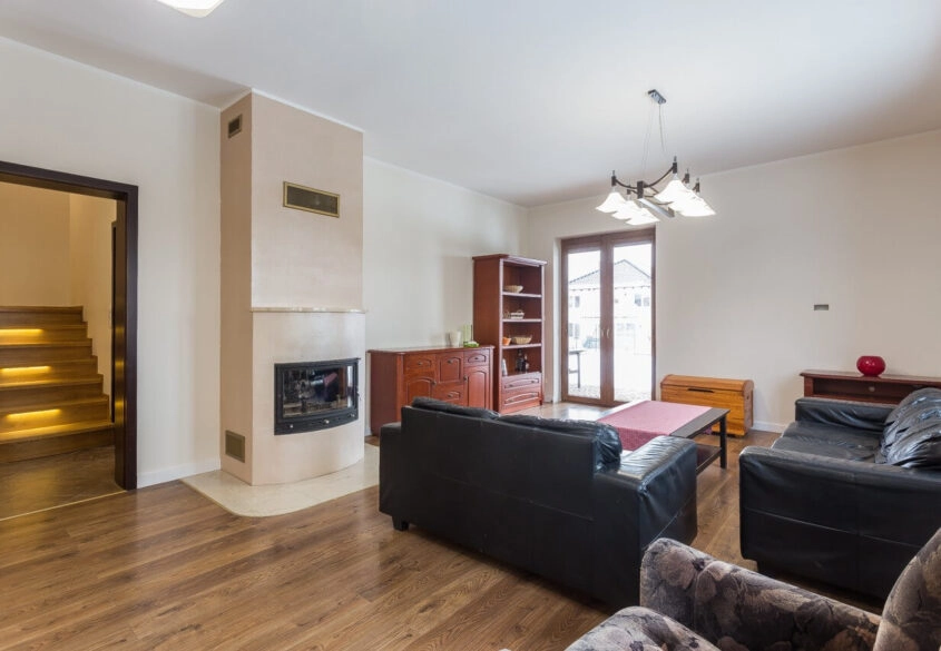 Banino, dom w spokojnej okolicy