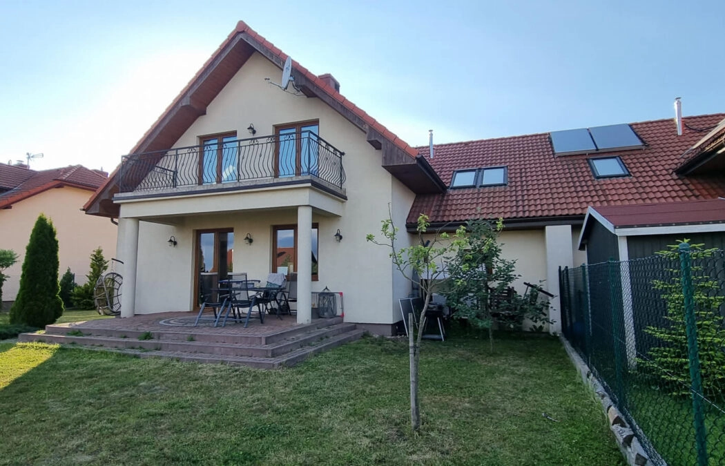 Banino, dom w spokojnej okolicy