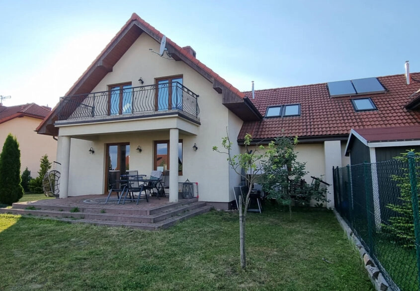 Banino, dom w spokojnej okolicy