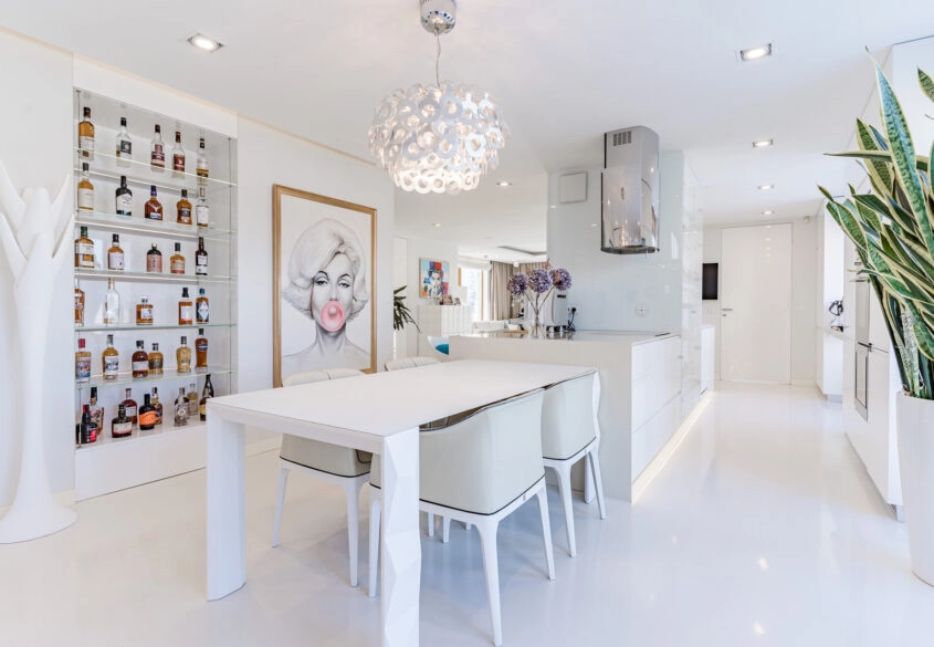 Luksusowy penthouse z prywatną windą i tarasem!