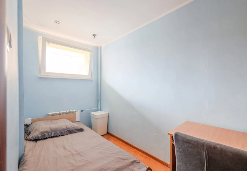 3 pokoje z oddzielną kuchnią !