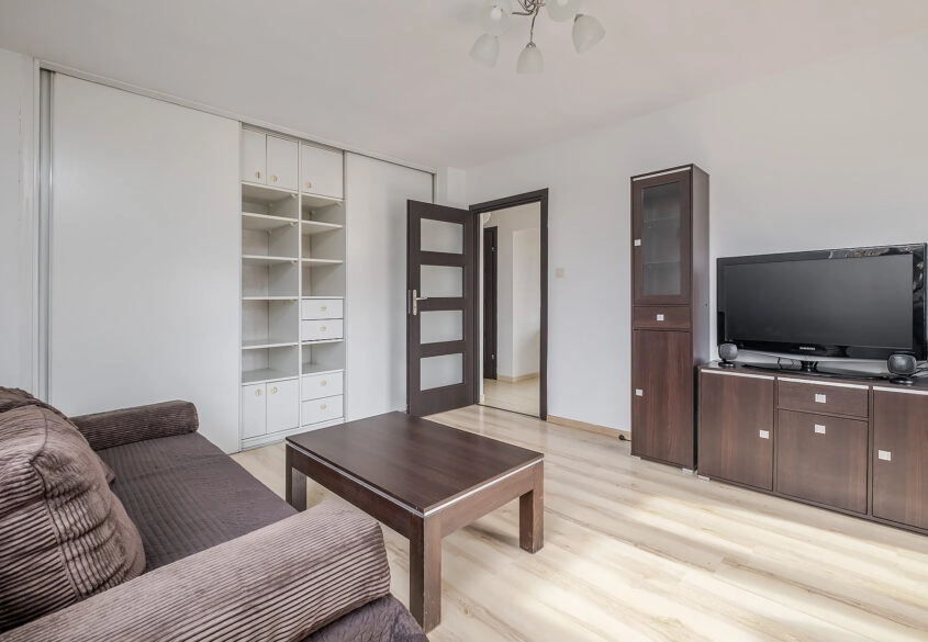 WRZESZCZ -  mieszkanie 3 min. od kolejki SKM!