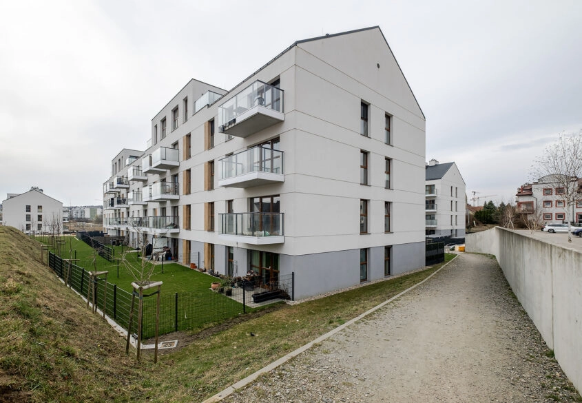 Nowoczesne 4-pokojowe z balkonem i garażem