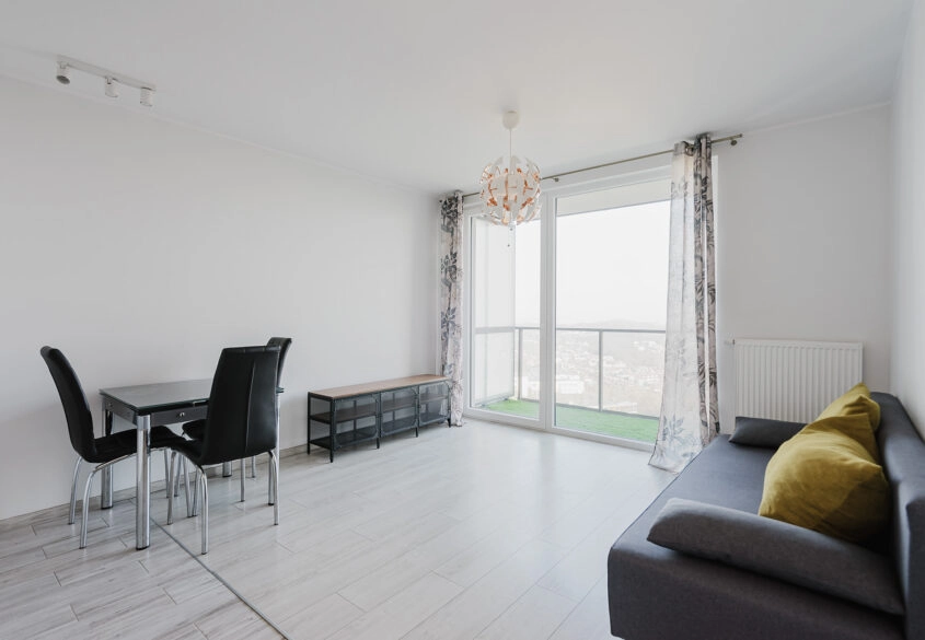 Nowoczesne 3 pokoje z widokiem na morze Morena