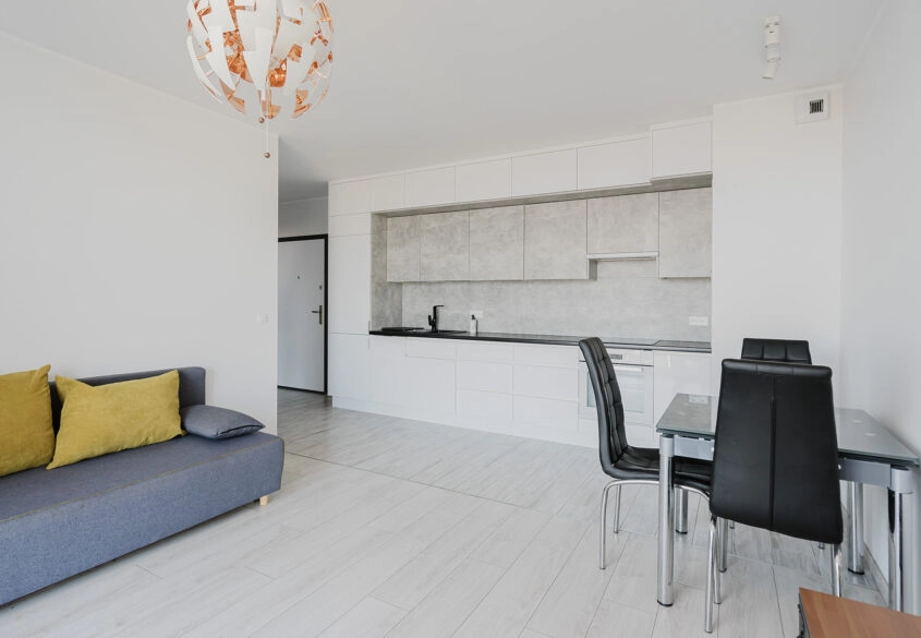 Nowoczesne 3 pokoje z widokiem na morze Morena