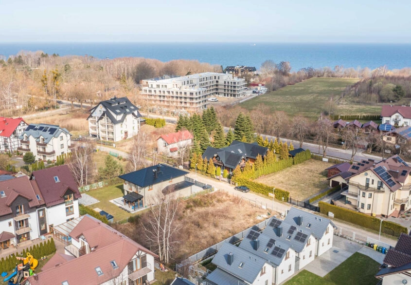 Działka- projekt &pozwolenie na budowę- 700m plaża